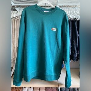 Oversized pullover sweatshirt